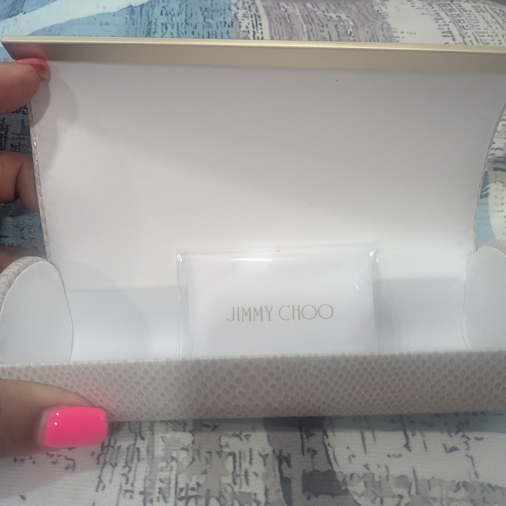 Jimmy Choo Cream Glasses Case - Picture 2 of 2
